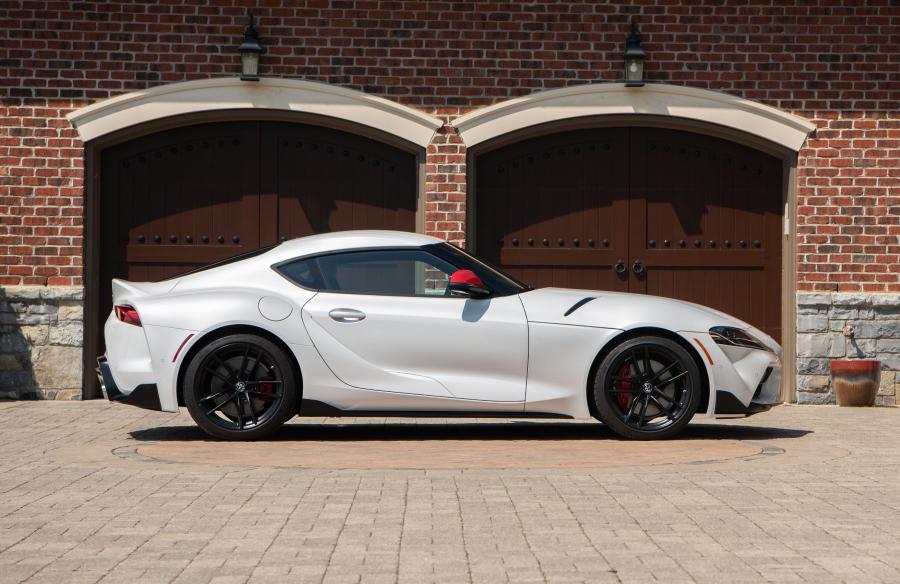  Toyota GR Supra Launch Edition (A90) 2019 года  (NA) (фото 27 из 37)